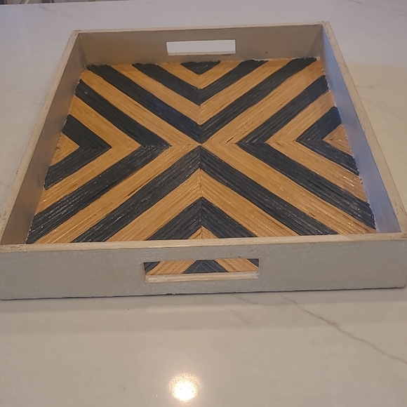 Geometric Patterned Tray - Picture 2 of 3